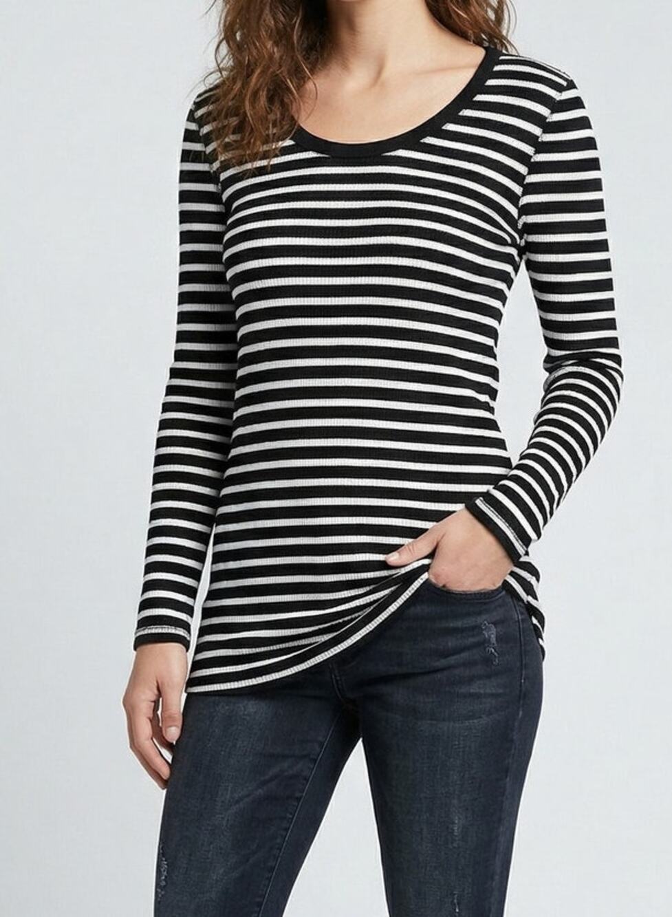 Cupio Womens Small Black White Stripe Long Sleeve Shirt Round Neck
